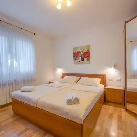 Cera Villa